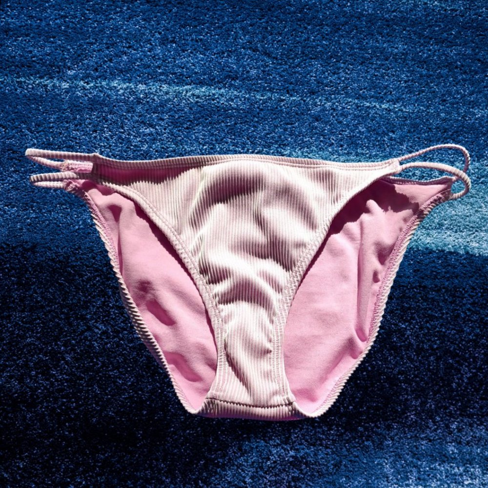 DECREE RIBBED PINK AND WHITE STRIPE HIPSTER BIKINI BOTTOM SIZE L
